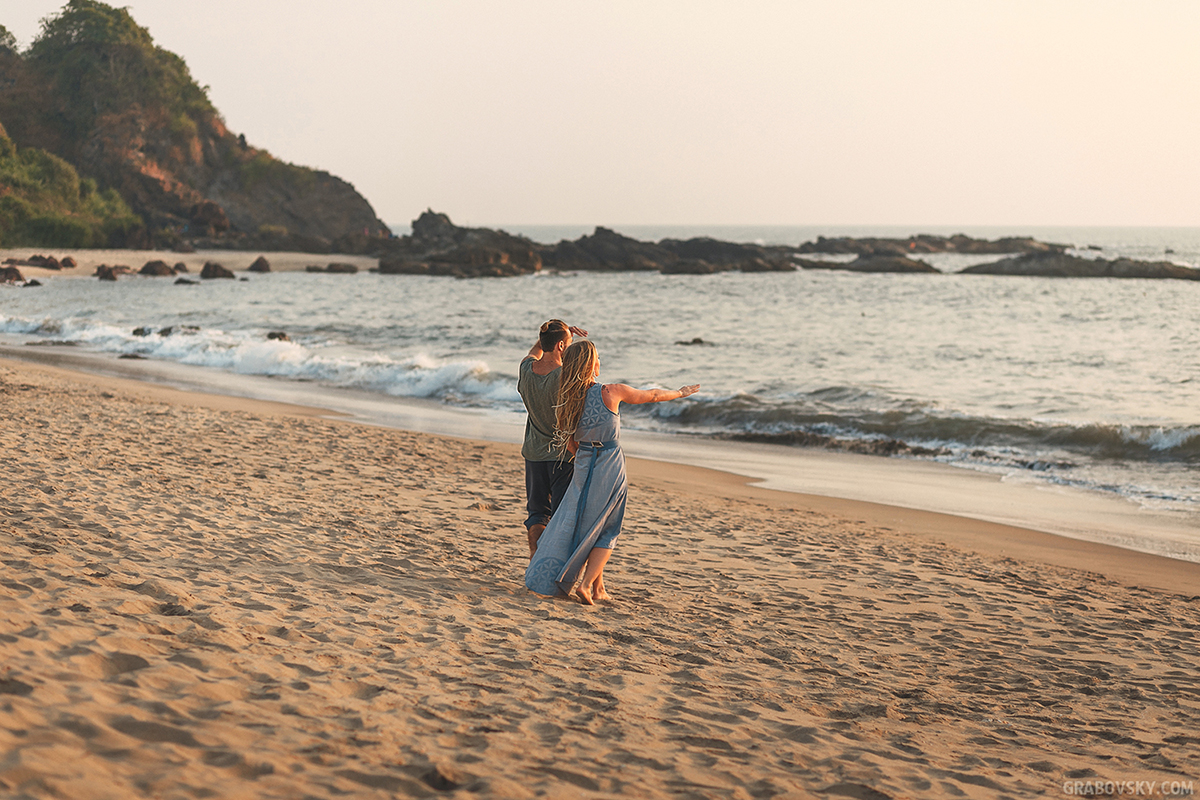 Фотосессия love story в Шри-Ланке на пляже